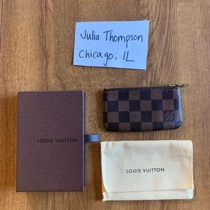 ❌SOLD❌Authentic Louis Vuitton Key Pouch DE